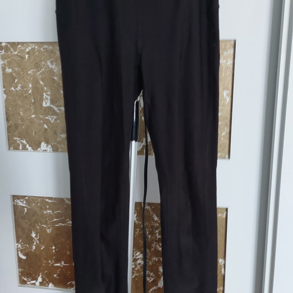 black leggings